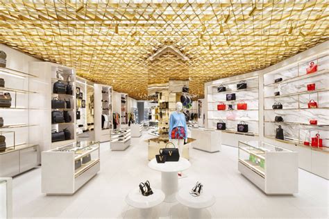 versace boutique locations|versace locations near me.